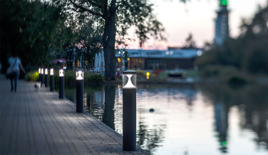 Trær og hager arkitekturbelysning outdoor applikasjon ...