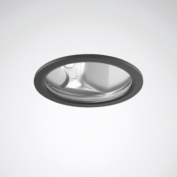 LED luminaires for professional indoor & outdoor lighting